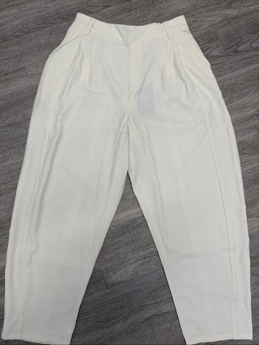 HALARA Women’s Mid Rise Trouser Pants NWT!